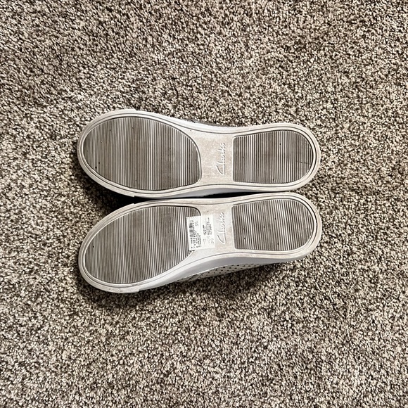 Clarks somerset women’s slip on shoes - Picture 3 of 3